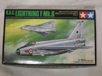 Tamiya)-English_Electric_Lightning_F_Mk6.JPG